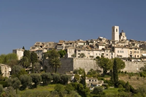 Images Dated 23rd April 2006: Saint Paul de Vence, Cote d Azur, France