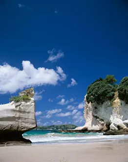 The sand beach at Catherdral Cove on the Coromandel Peninsula of the North Island