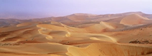 Images Dated 11th October 2012: Sand Dunes in the Rub al-Khali