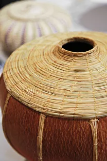 Images Dated 19th August 2011: Santa Fe, New Mexico, United States. Indian Market, Native American basket