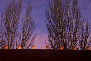 Images Dated 28th December 2011: Santa Fe, New Mexico, United States. Tradional farolitos light up adobe structures