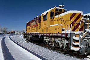 Images Dated 3rd November 2010: Santa Fe, New Mexico, USA. Railyard district, vintage trains
