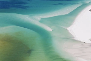 Images Dated 30th March 2012: Sea & fresh water covering beach, Hill inlet, Whitsunday Islands, Queensland, Australia