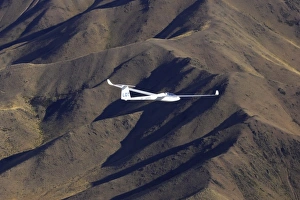 Images Dated 28th January 2006: Sebastian Kawa (Poland - ranked world number one), racing in NZ Gliding Grand Prix