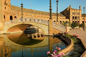 Images Dated 11th January 2023: Seville, Spain. Plaza de Espana