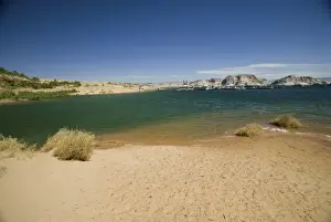 South West Prints: Shores of Wahweap at Lake Powell, Glen Canyon National Recreation Area, Arizona, US