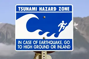 Images Dated 12th August 2005: Signs are posted along the streets of Seward Alaska to warn people of possibility of tsunami
