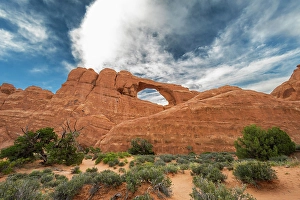Images Dated 12th September 2024: Skyline Arch, Arches National Park, Utah, US