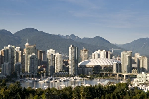 Images Dated 13th September 2008: Skyline of Vancouver, BC, Canada