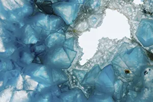 Images Dated 12th August 2021: Sliced rock crystals