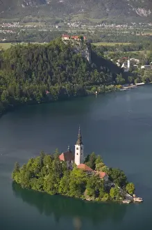 SLOVENIA-GORENJSKA-Bled: Lake Bled View from Mala Osojnica hill