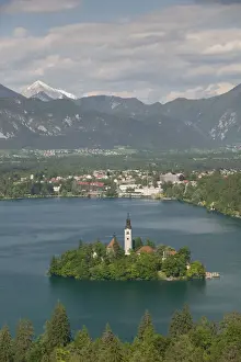Images Dated 25th May 2004: SLOVENIA-GORENJSKA-Bled: Lake Bled View from Mala Osojnica hill a Walter Bibikow