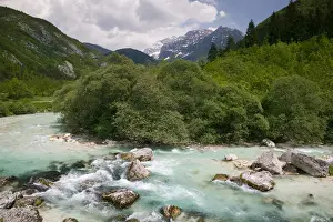 Bend Prints: SLOVENIA-PRIMORSKA-Soca: Turquoise Waters of the Soca River / Julian Alps