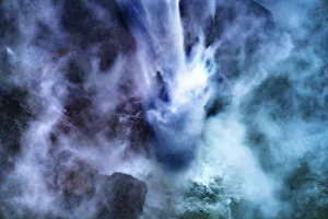 Images Dated 25th September 2020: Snoqualmie Falls, Washington State