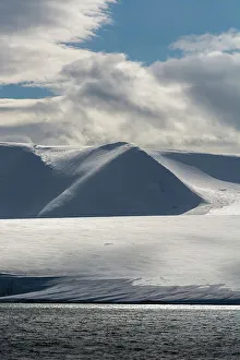 Hinlopen Strait Prints: Snow-covered mountains in Hinlopen Strait. Nordaustlandet, Svalbard, Norway