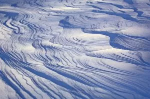 Images Dated 4th March 2007: Snow drift patterns at sunrise near Little Martin Island, Lake Kabetogama, Voyageurs National Park