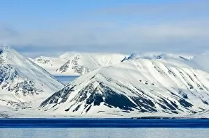 Images Dated 17th June 2005: Snowcapped peaks Woodfjord Svalbard Archipelago, Norway