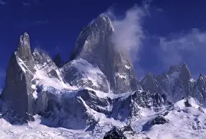 South America, Argentina, Los Glaciares National Park. Cerro Fitz Roy