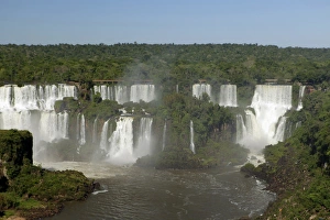 Images Dated 19th October 2010: South America, Brazil, Iguacu Falls