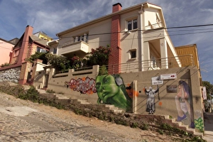 Images Dated 15th March 2009: South America, Chile, Valparaiso. One of painted murals all over the city. (UNESCO
