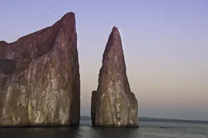 Images Dated 1st March 2009: South America, Ecuador, Galapagos. Kicker Rock aka Leon Dormido (sleeping lion) is