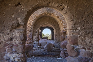 Images Dated 16th February 2011: South America, Mexico, Mineral de Pozos. Inside ovens of Santa Brigida Mine ruins
