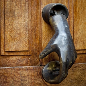 Images Dated 7th February 2011: South America, Mexico, San Miguel de Allende. Detail of a door and door knocker. Credit as