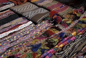 South America, Peru, famous Pisac market, Peruvian crafts, colorful textiles