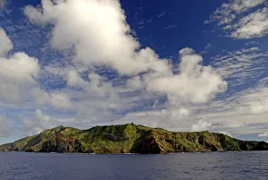 South Pacific, British Overseas Teritory, Pitcairn Island. Island overview