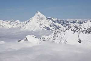 Images Dated 6th November 2012: South Pacific, New Zealand, South Island. Landscape of Mt. Sefton after a fresh snowfall