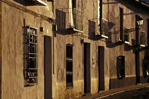 Images Dated 2003: Spain, Almagro, Castile-La Mancha Cobblestone street with traditional houses