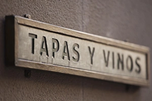 Spain, Aragon Region, Zaragoza Province, Zaragoza, El Tubo entertainment area, tapas