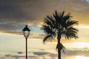 Images Dated 11th November 2019: Spain, Canary Islands, Fuerteventura Island, Morro Jable, Playa del Matorral beach