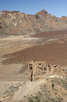 Images Dated 28th May 2010: Spain, Canary Islands, Tenerife. Las Canadas National Park. Giant caldera overview