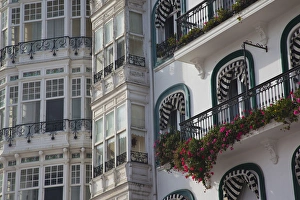 Images Dated 20th October 2011: Spain, Cantabria Region, Cantabria Province, Castro-Urdiales, harborfront buildings
