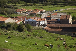 Spain, Cantabria Region, Cantabria Province, Santillana del Mar, detail of midieval