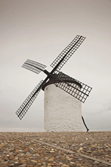 Images Dated 4th November 2011: Spain, Castile-La Mancha Region, Ciudad Real Province, La Mancha Area, Campo de Criptana