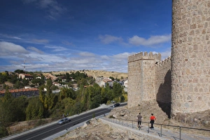 Images Dated 8th October 2011: Spain, Castilla y Leon Region, Avila Province, Avila, Las Murallas, town walls