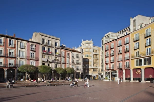 Images Dated 10th October 2011: Spain, Castilla y Leon Region, Burgos Province, Burgos, Plaza Mayor