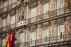 Images Dated 5th November 2011: Spain, Madrid, Centro Area, Plaza Mayor, building detail