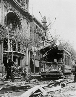 Fight Prints: Spanish Civil War(1936-1939). Barcelona. Damage caused by the bombing of 17 and 18
