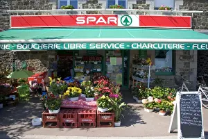 Chain Prints: Spar grocery store at Saint-Martin-du-Vivier in the region of Haute Normandie, France