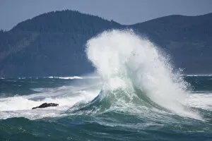 Spring Storm, breaking waves, Cape Kiwanda State Park, Oregon Coast, USA, Late Spring