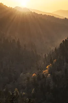 Images Dated 29th June 2019: Spring sunset from Morton Overlook, Great Smoky Mountains National Park, Tennessee