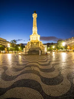 Pavement Prints: The Square Rossio or Praca Dom Pedro IV