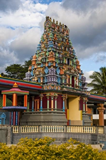 Images Dated 10th July 2012: Sri Siva Subramaniya hindu temple, Nadi, Viti levu, Fiji