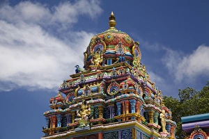 Images Dated 18th October 2011: Sri Siva Subramaniya Swami Temple, Nadi, Viti Levu, Fiji, South Pacific