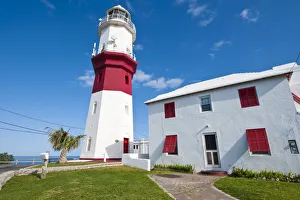 Images Dated 4th April 2011: St. Davids Lighthouse near St. Georges, Bermuda
