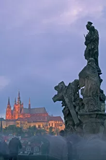 Images Dated 5th May 2004: St. Vitus Cathedral / Prague Castle, Czech Republic, prague