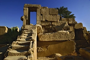 Images Dated 22nd November 2005: Stairway and door frame, Temple of Karnak, located at modern day Luxor or ancient Thebes